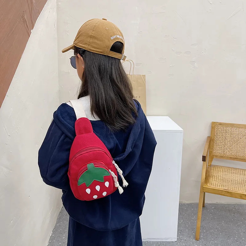 Kid'S Canvas Strawberry Cute Oval Zipper Fanny Pack display picture 15