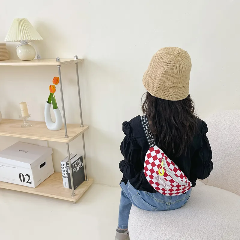 Kid'S Nylon Plaid Streetwear Dumpling Shape Zipper Fanny Pack display picture 29