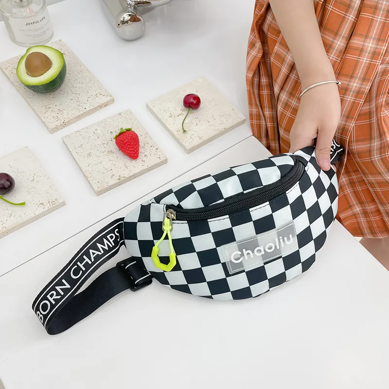 Kid'S Nylon Plaid Streetwear Dumpling Shape Zipper Fanny Pack display picture 53