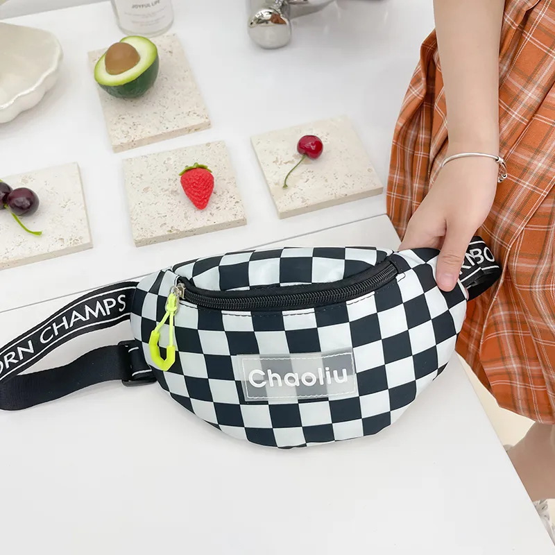 Kid'S Nylon Plaid Streetwear Dumpling Shape Zipper Fanny Pack display picture 19