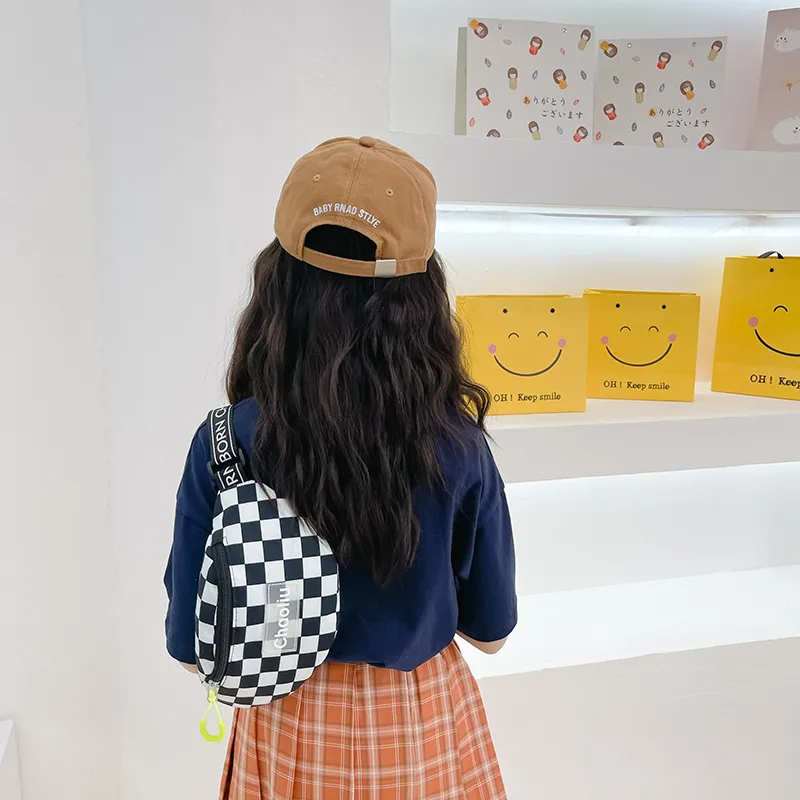 Kid'S Nylon Plaid Streetwear Dumpling Shape Zipper Fanny Pack display picture 26