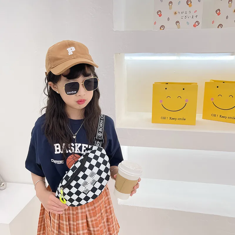 Kid'S Nylon Plaid Streetwear Dumpling Shape Zipper Fanny Pack display picture 42