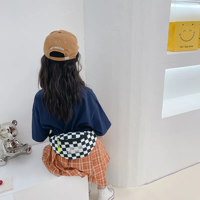 Kid'S Nylon Plaid Streetwear Dumpling Shape Zipper Fanny Pack display picture 50