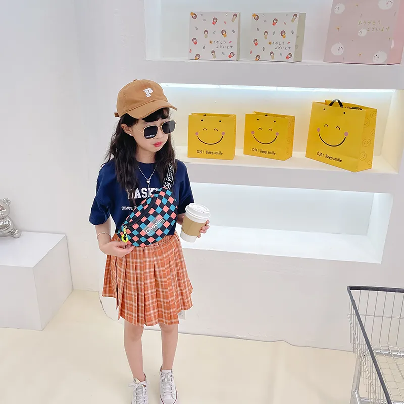Kid'S Nylon Plaid Streetwear Dumpling Shape Zipper Fanny Pack display picture 60