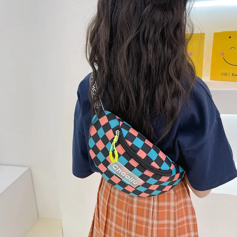 Kid'S Nylon Plaid Streetwear Dumpling Shape Zipper Fanny Pack display picture 85
