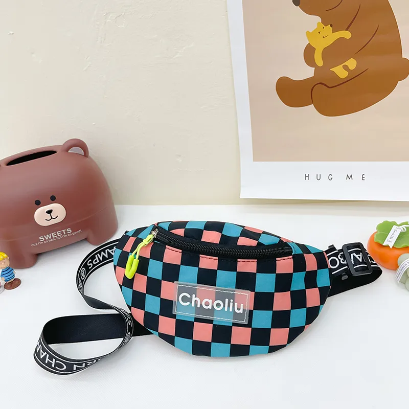 Kid'S Nylon Plaid Streetwear Dumpling Shape Zipper Fanny Pack display picture 82