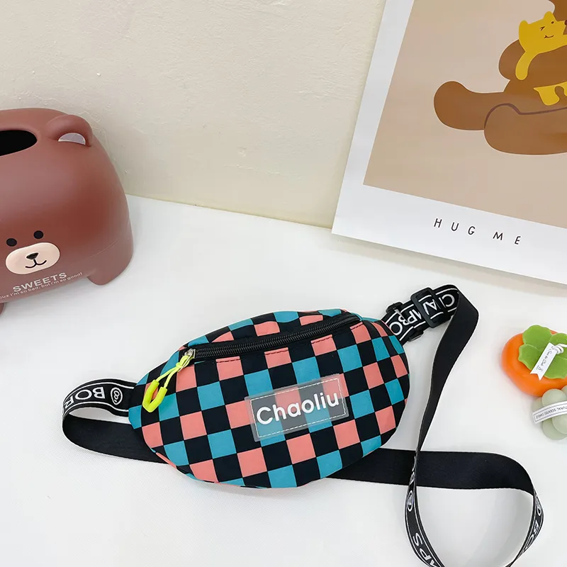 Kid'S Nylon Plaid Streetwear Dumpling Shape Zipper Fanny Pack display picture 89