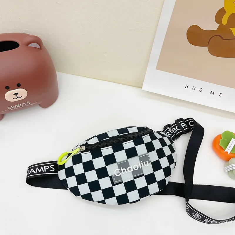 Kid'S Nylon Plaid Streetwear Dumpling Shape Zipper Fanny Pack display picture 91