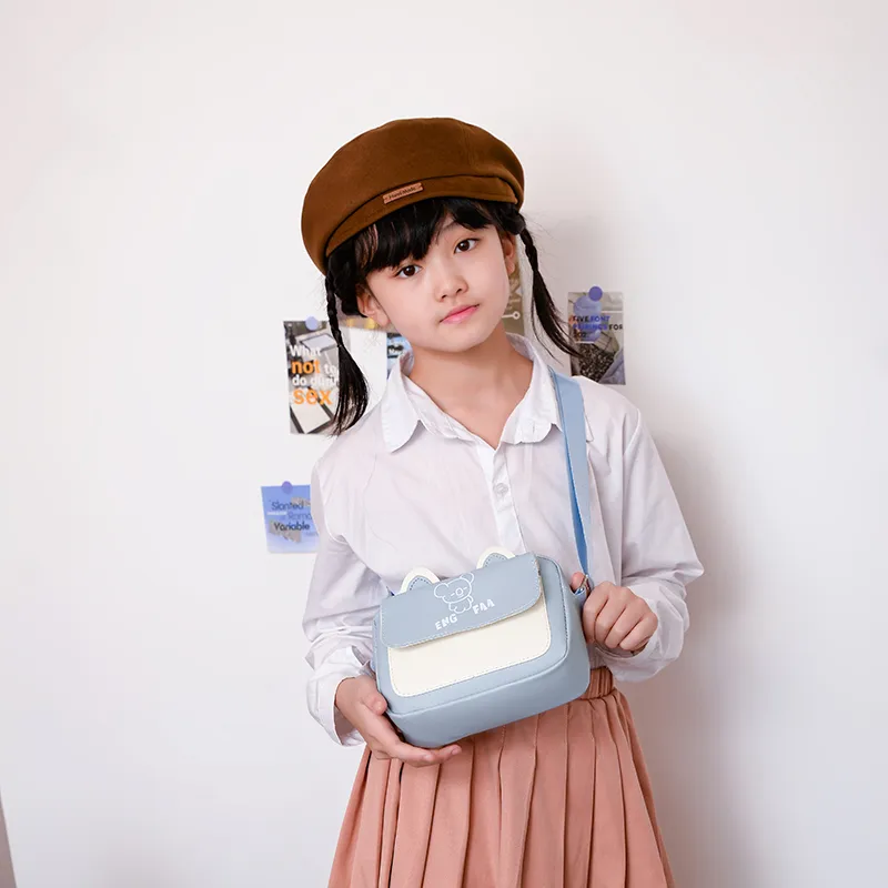 Kid'S Pu Leather Color Block Bear Cute Square Zipper Shoulder Bag Crossbody Bag display picture 18