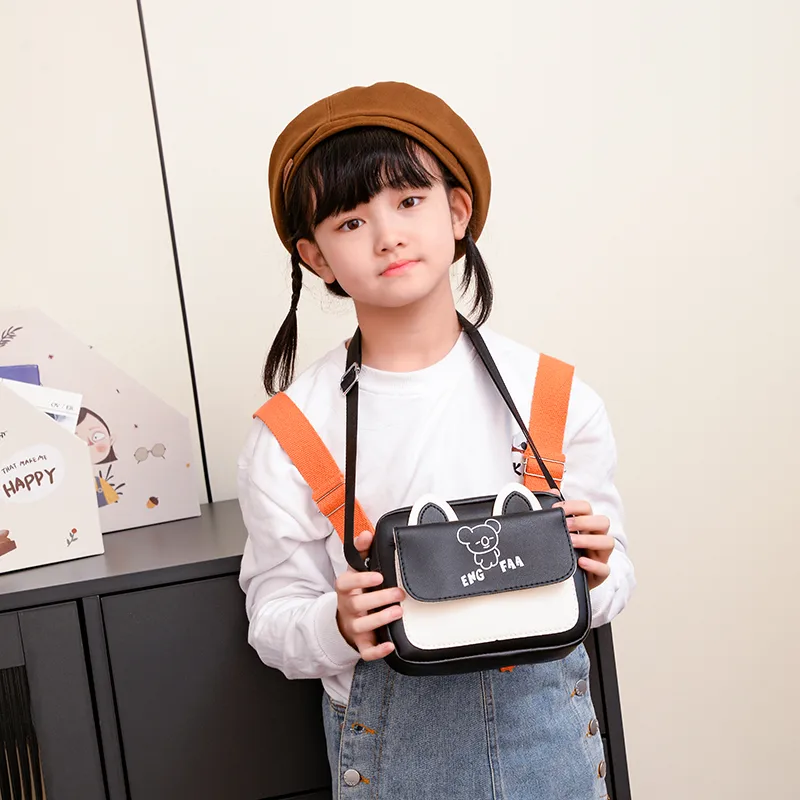Kid'S Pu Leather Color Block Bear Cute Square Zipper Shoulder Bag Crossbody Bag display picture 20