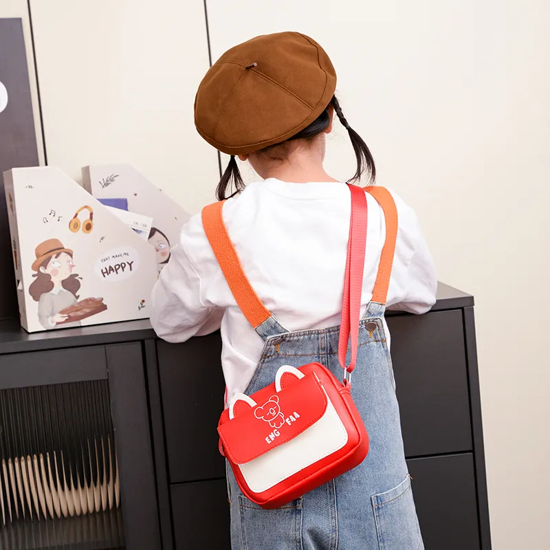 Kid'S Pu Leather Color Block Bear Cute Square Zipper Shoulder Bag Crossbody Bag display picture 35