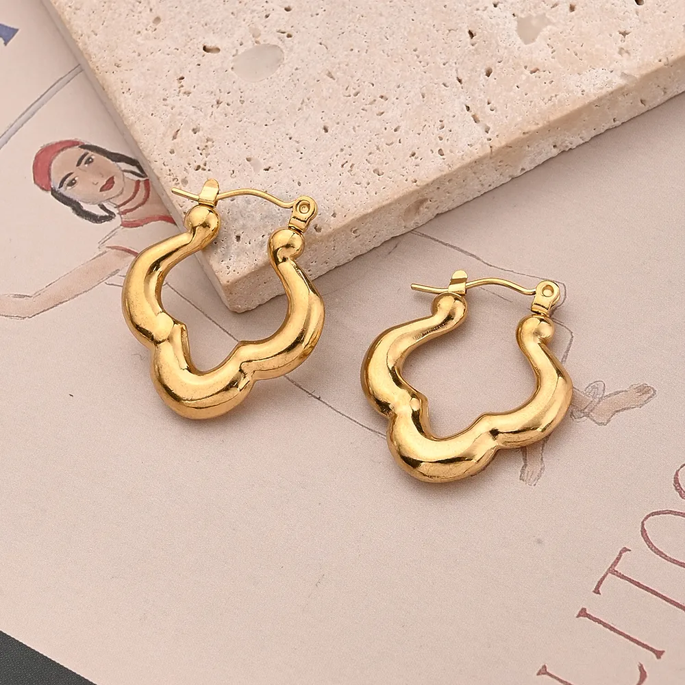 1 Pair/Package Casual Modern Style Simple Style Flower Handmade Polishing Plating 304 Stainless Steel 18K Gold Plated Colorful Plating Rose Gold Plated Earrings display picture 3