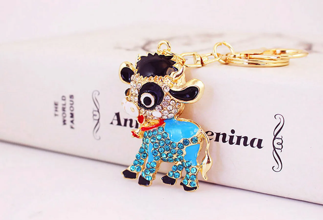 1 Piece Cute Sweet Cattle Alloy Inlay Zircon Women's Keychain display picture 16