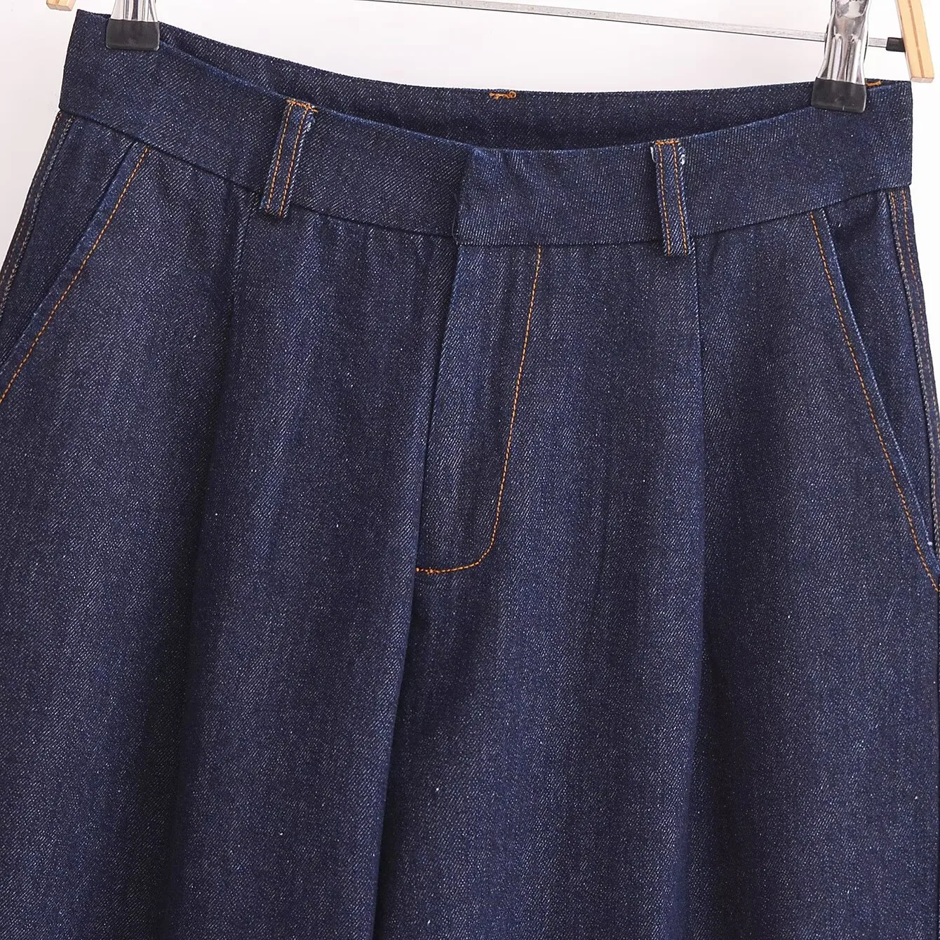 Women's Holiday Daily Casual Simple Style Streetwear Solid Color Full Length Jeans display picture 3