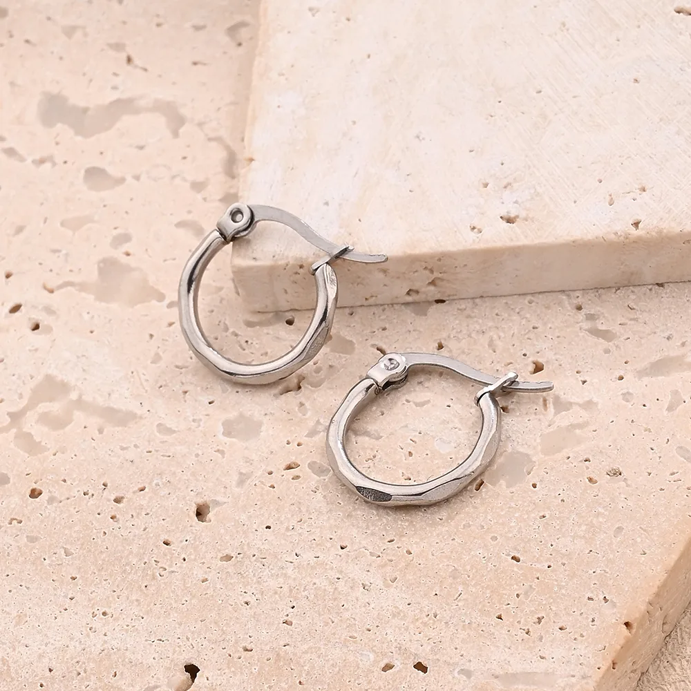 1 Pair/Package Casual Modern Style Simple Style O-Shape Handmade Polishing Plating 304 Stainless Steel 18K Gold Plated Plating Color Rose Gold Plated Earrings display picture 3