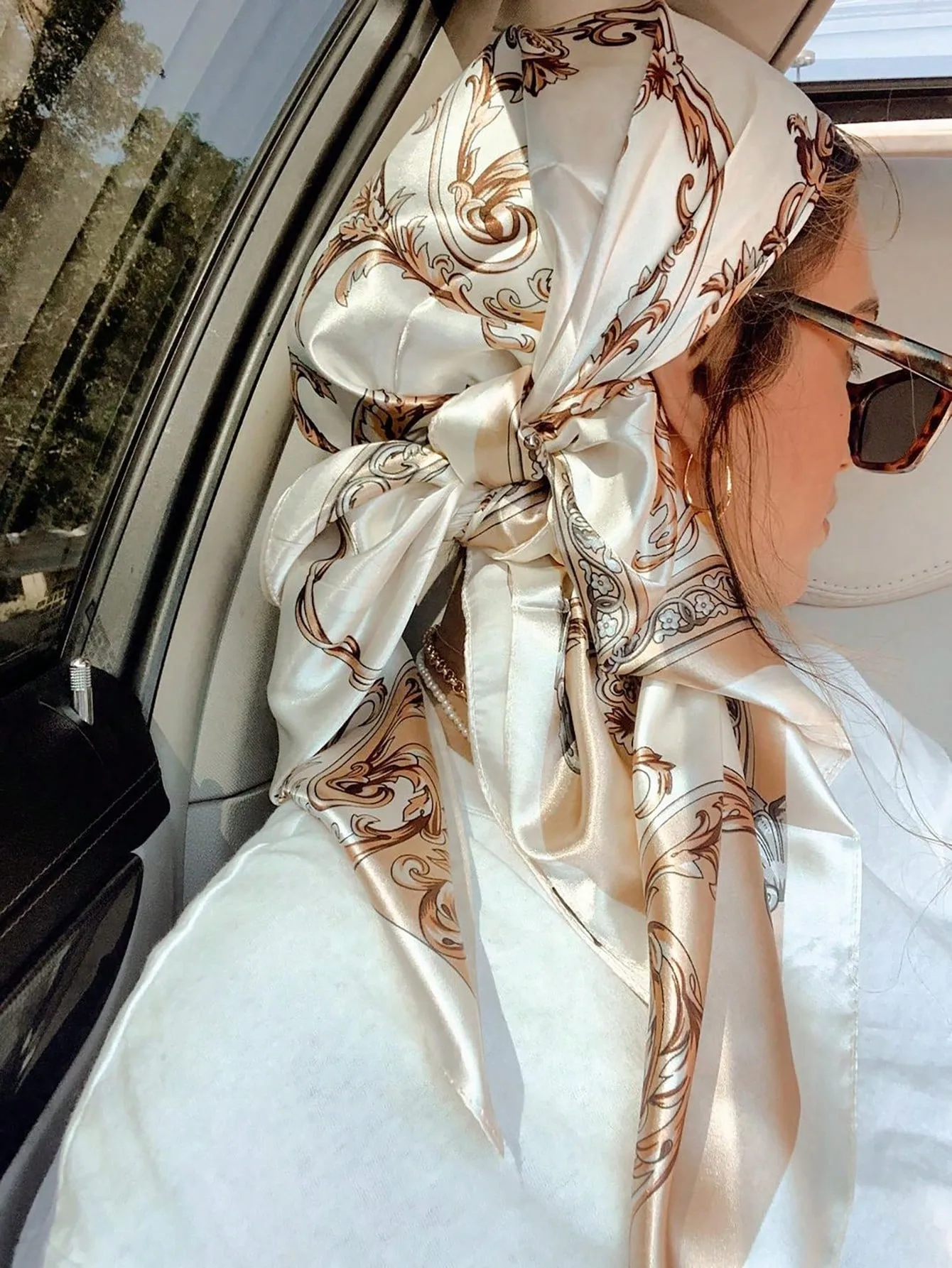 Women's Casual Shiny Letter Satin Printing And Dyeing Printing Bandanas display picture 3