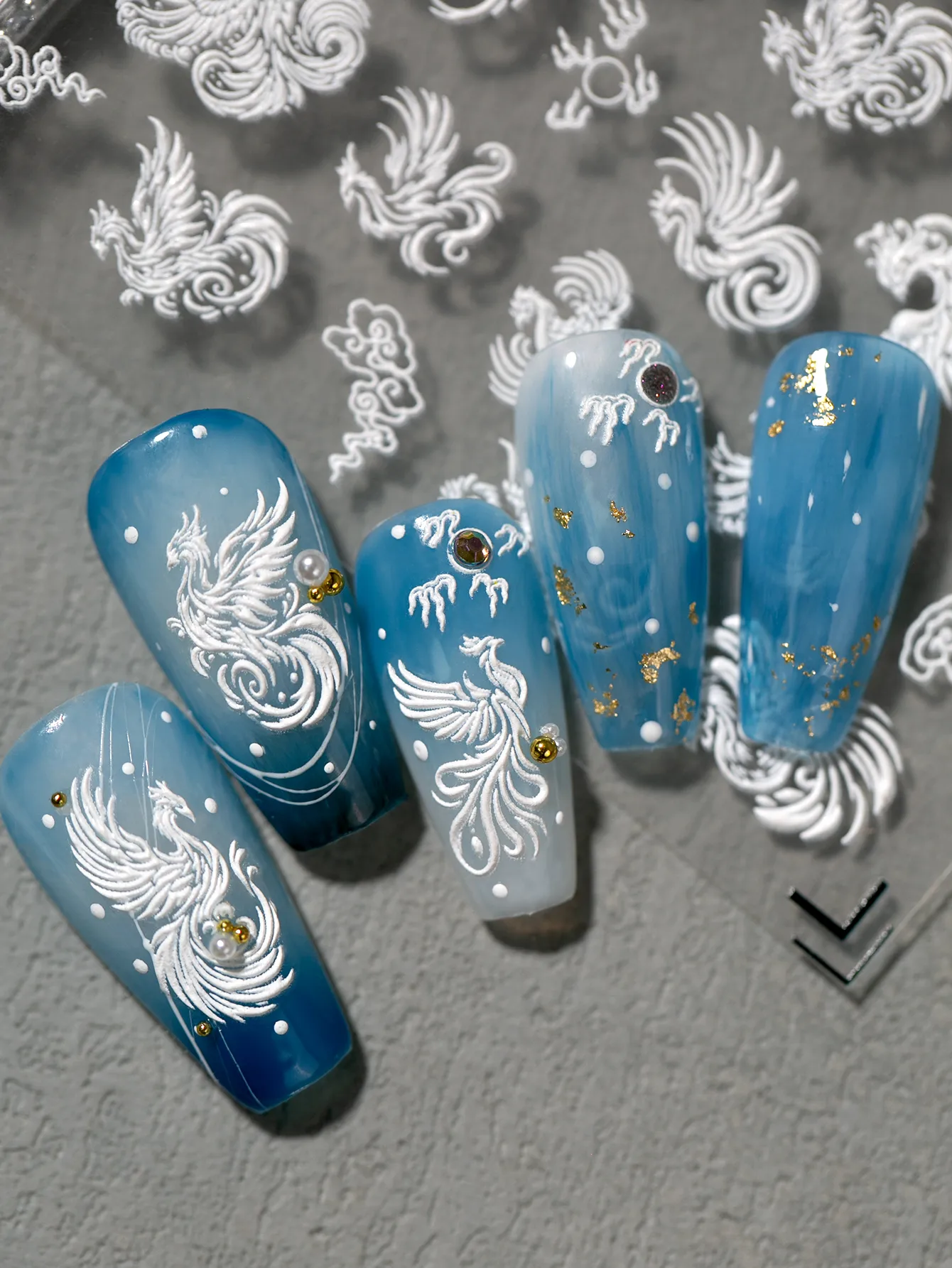 IG Style Cute Sweet Phoenix Lines Nail Stickers Nail Patches display picture 4