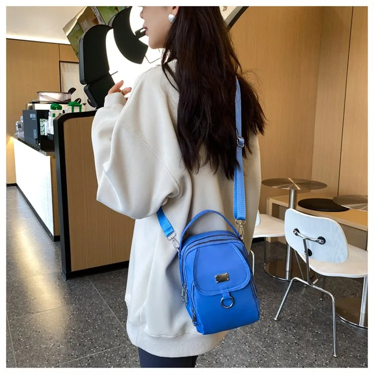 Women's Oxford Cloth Solid Color Classic Style Square Zipper Shoulder Bag Crossbody Bag display picture 15