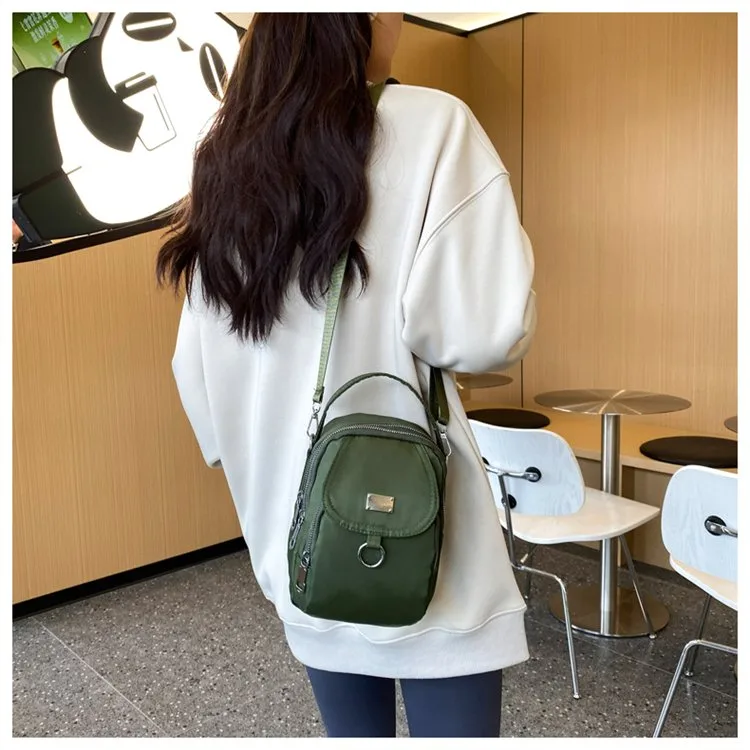 Women's Oxford Cloth Solid Color Classic Style Square Zipper Shoulder Bag Crossbody Bag display picture 16