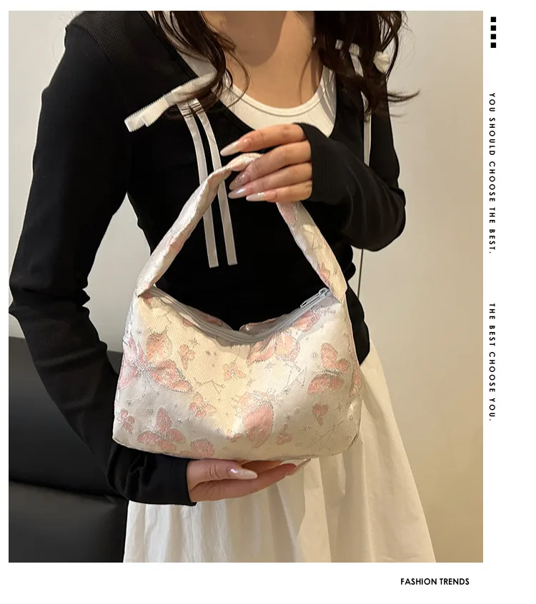 Women's Nylon Butterfly Streetwear Sewing Thread Square Zipper Square Bag display picture 1