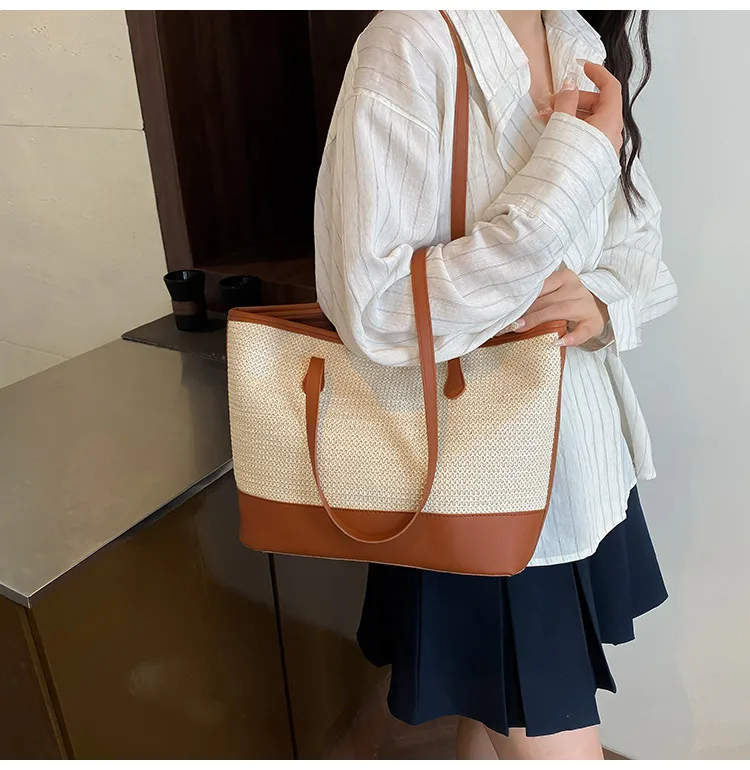 Women's Large Pu Leather Straw Color Block Streetwear Sewing Thread Square Zipper Tote Bag display picture 7