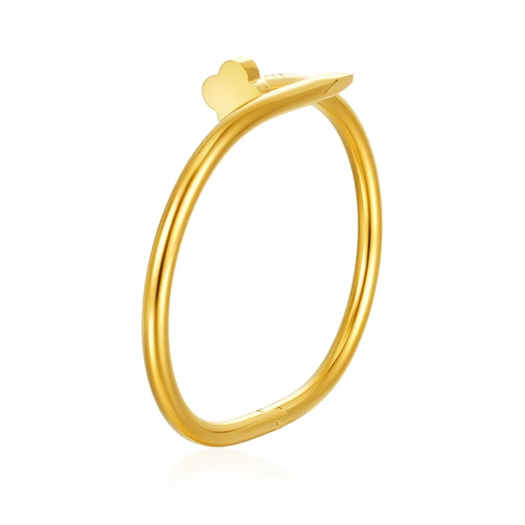 Vintage Style Solid Color 304 Stainless Steel Plating 18K Gold Plated Women's Bangle display picture 2