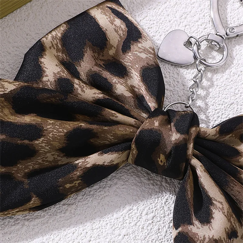 1 Piece Casual Simple Style Bow Knot Leopard Alloy Polyester Bag Pendant Keychain display picture 2