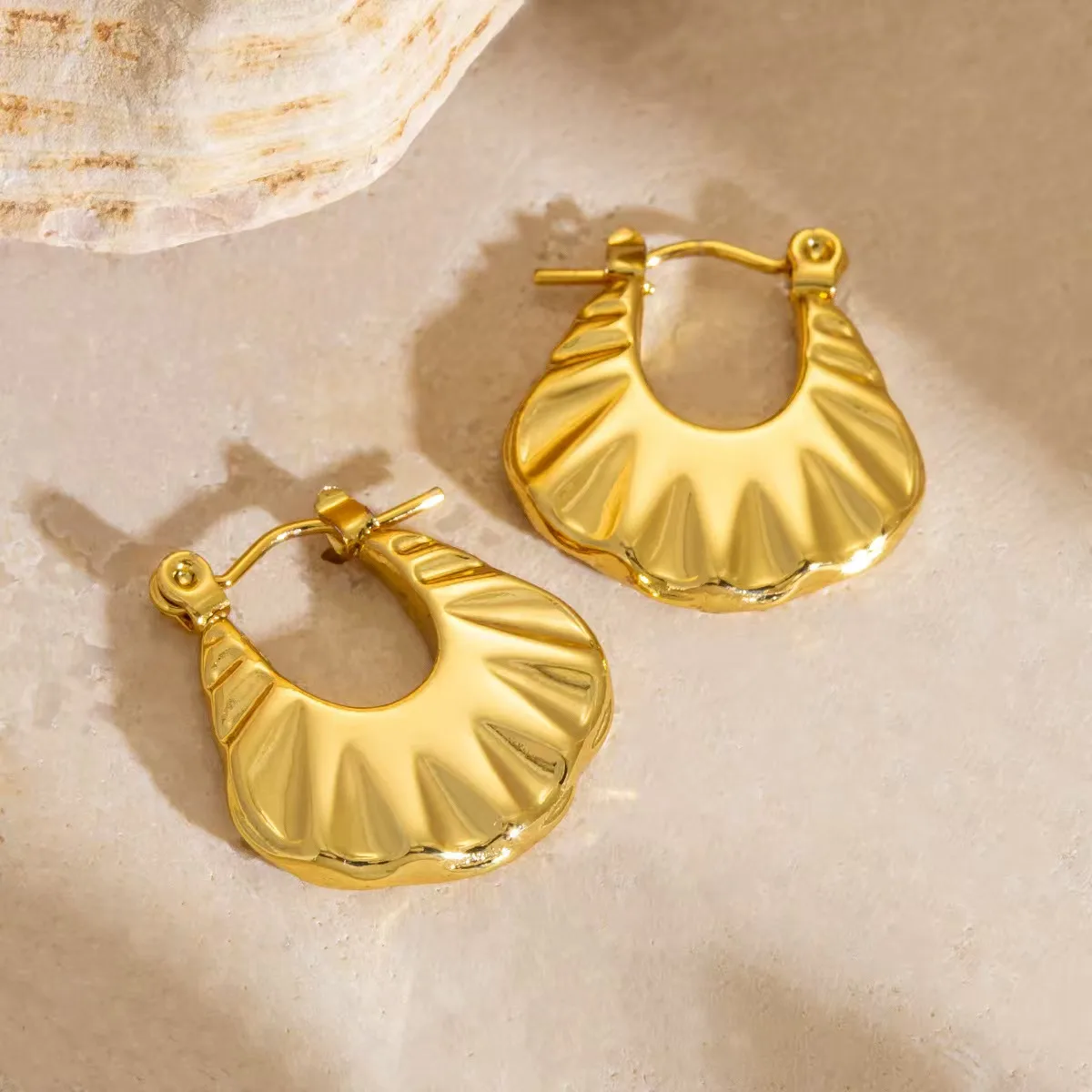 1 Pair Romantic Irregular Asymmetrical 304 Stainless Steel Imitation Gold  Hoop Earrings display picture 3