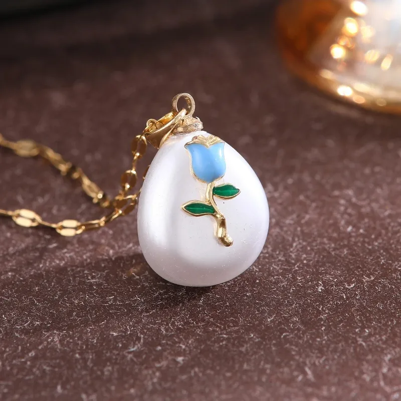 Streetwear Commute Moon Heart Shape Flower 201 Stainless Steel Copper Inlay Artificial Pearls Zircon Women's Pendant Necklace display picture 3
