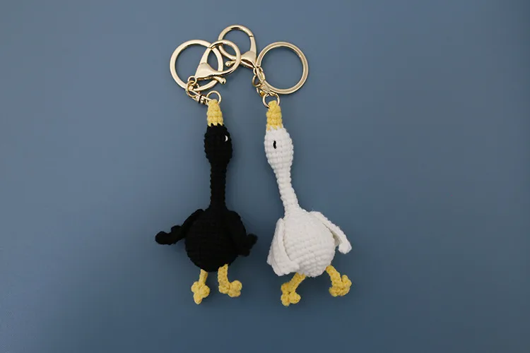 New Wool Woven Swan Pendant Lying Flat Goose Hand-crocheted Keychain Creative Hand-made Finished Product display picture 1