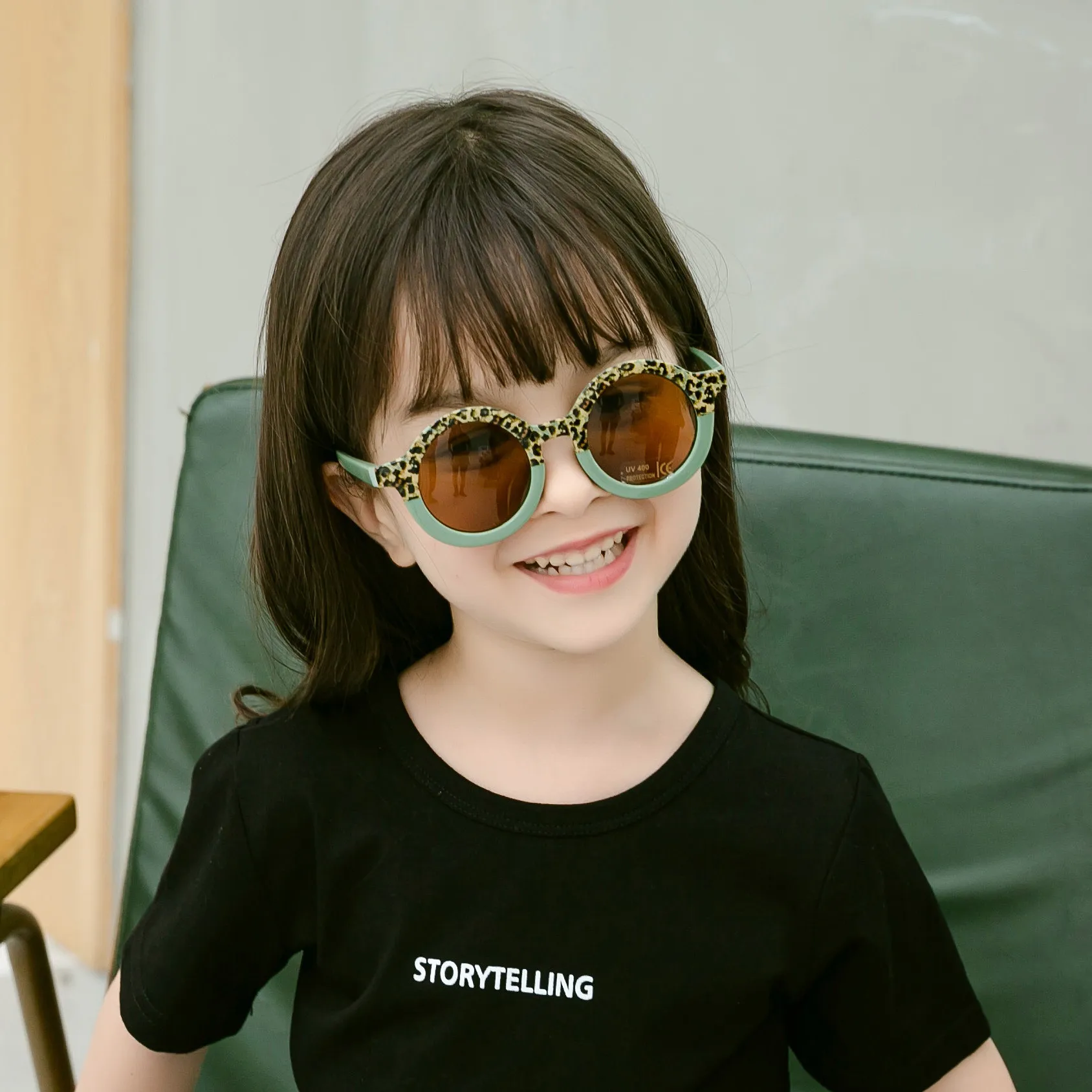 Retro Bear Matte UV400 Kids Sunglasses Unisex Children's Fashionable Sun Protection Glasses Non-Polarized Party Outing Fishing display picture 2