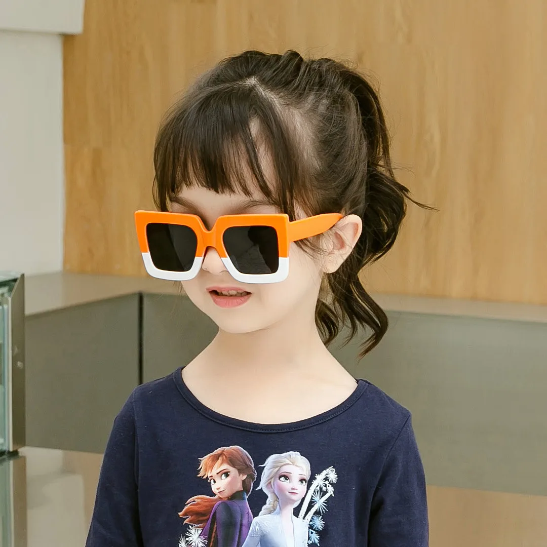 Retro Bear Matte UV400 Kids Sunglasses Unisex Children's Fashionable Sun Protection Glasses Non-Polarized Party Outing Fishing display picture 3