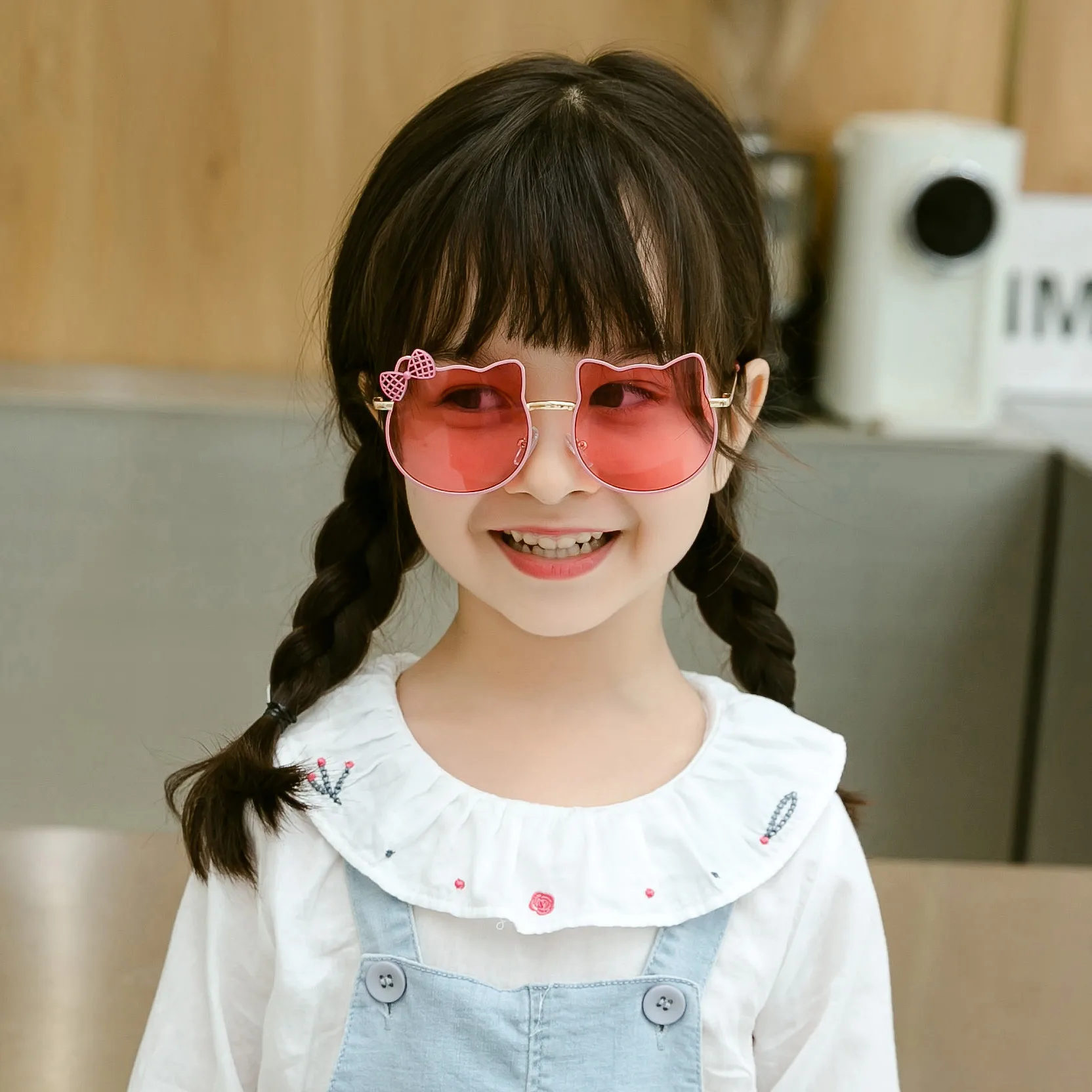 Retro Bear Matte UV400 Kids Sunglasses Unisex Children's Fashionable Sun Protection Glasses Non-Polarized Party Outing Fishing display picture 8