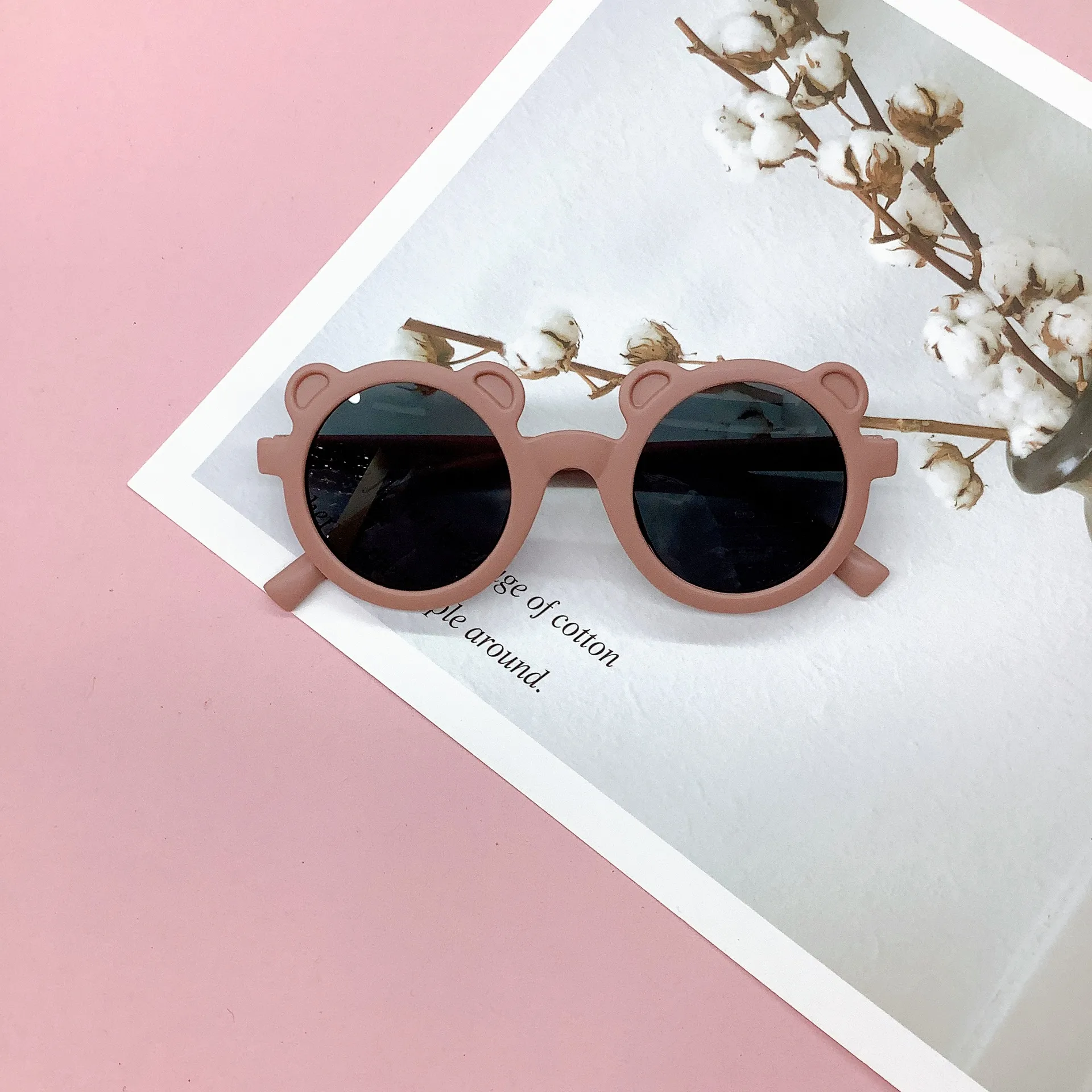 Retro Bear Matte UV400 Kids Sunglasses Unisex Children's Fashionable Sun Protection Glasses Non-Polarized Party Outing Fishing display picture 23