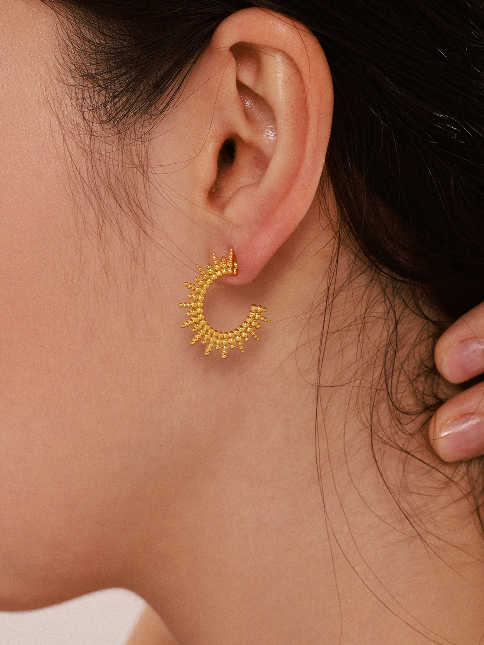 1 Pair Vacation Classic Style Sun Plating 304 Stainless Steel 18K Gold Plated Earrings display picture 3