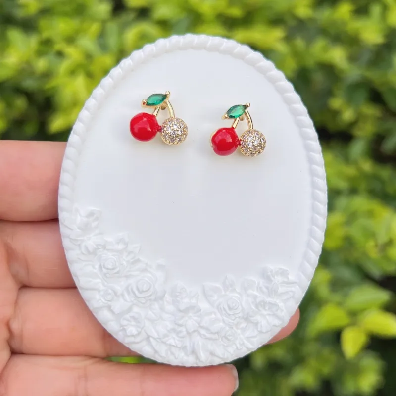 1 Pair Simple Style Classic Style Cherry Copper Ear Studs display picture 9