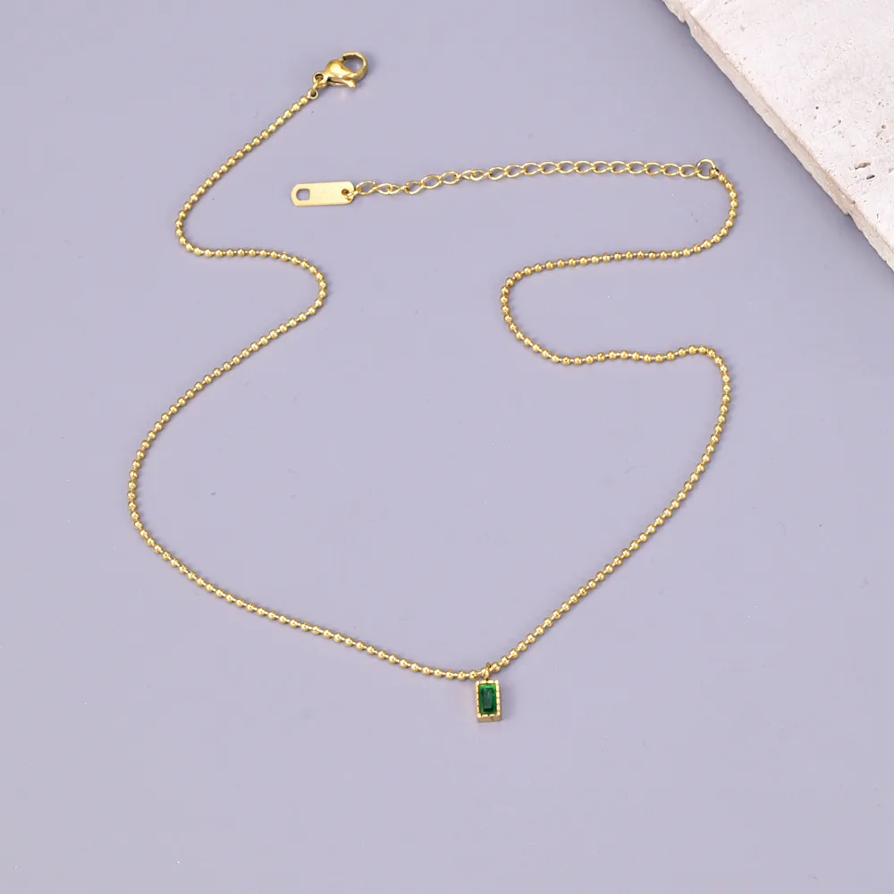 Simple Style Classic Style Solid Color 304 Stainless Steel 18K Gold Plated Women's Pendant Necklace display picture 6