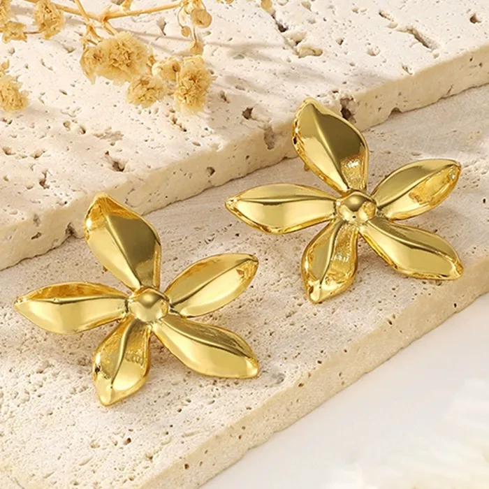 1 Pair Vacation Classic Style Flower 304 Stainless Steel Imitation Gold  Ear Studs display picture 6