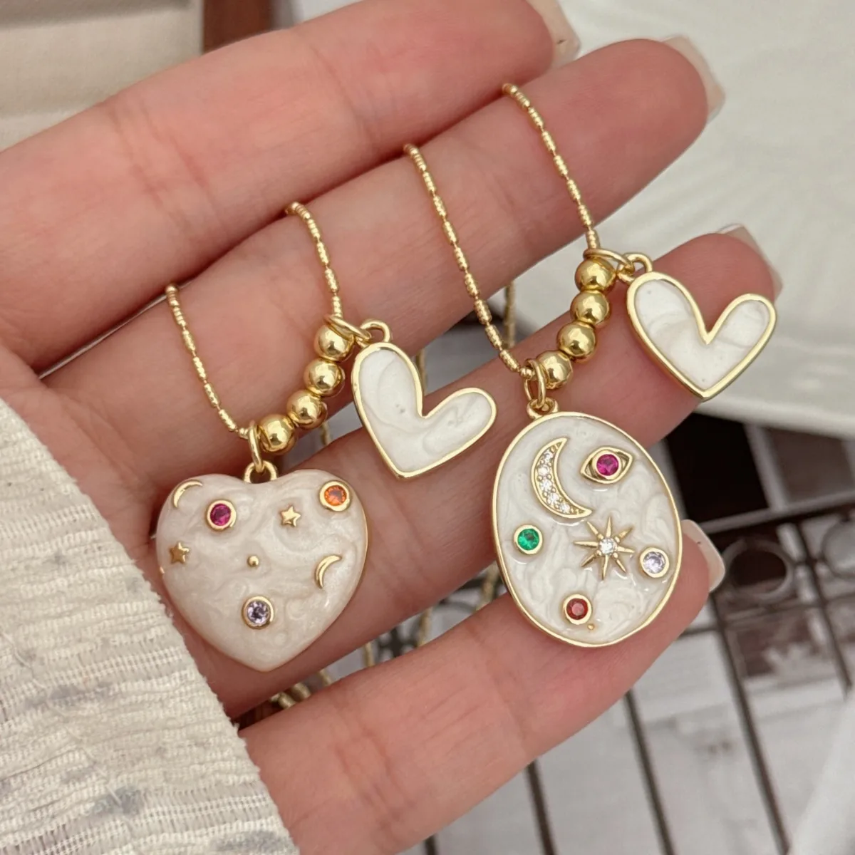 Simple Style Classic Style Star Heart Shape Copper Multi Charms Zircon 18K Gold Plated Women's Pendant Necklace display picture 1