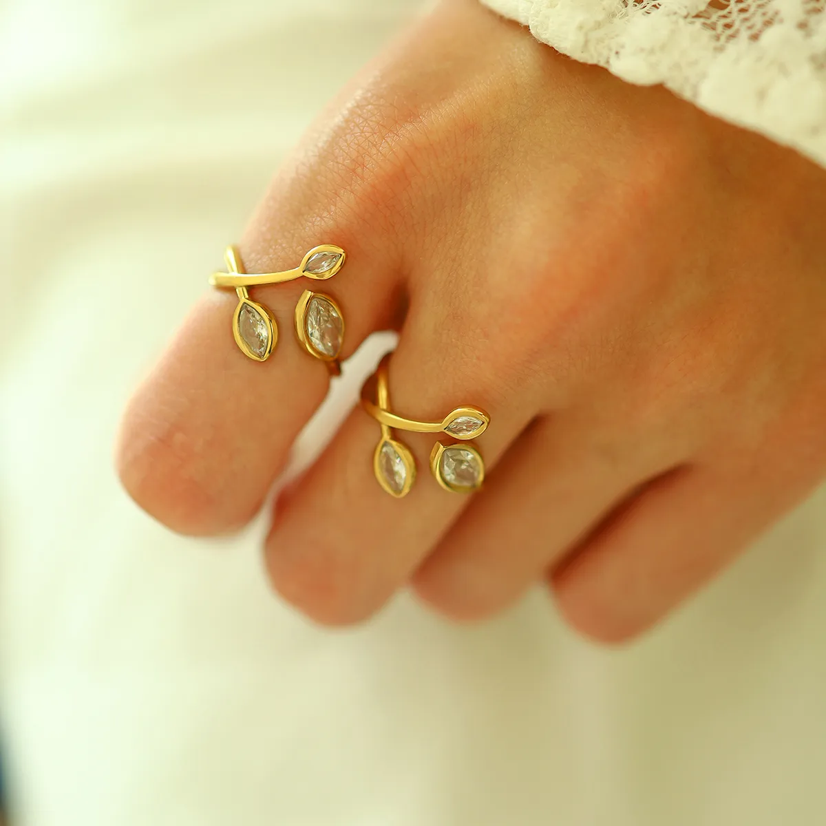 Vacation French Style Geometric Leaves 304 Stainless Steel Plating 18K Gold Plated Women's Open Rings display picture 1