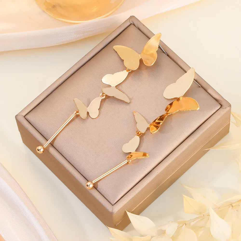1 Pair Retro Classic Style Butterfly Plating Iron Drop Earrings display picture 6