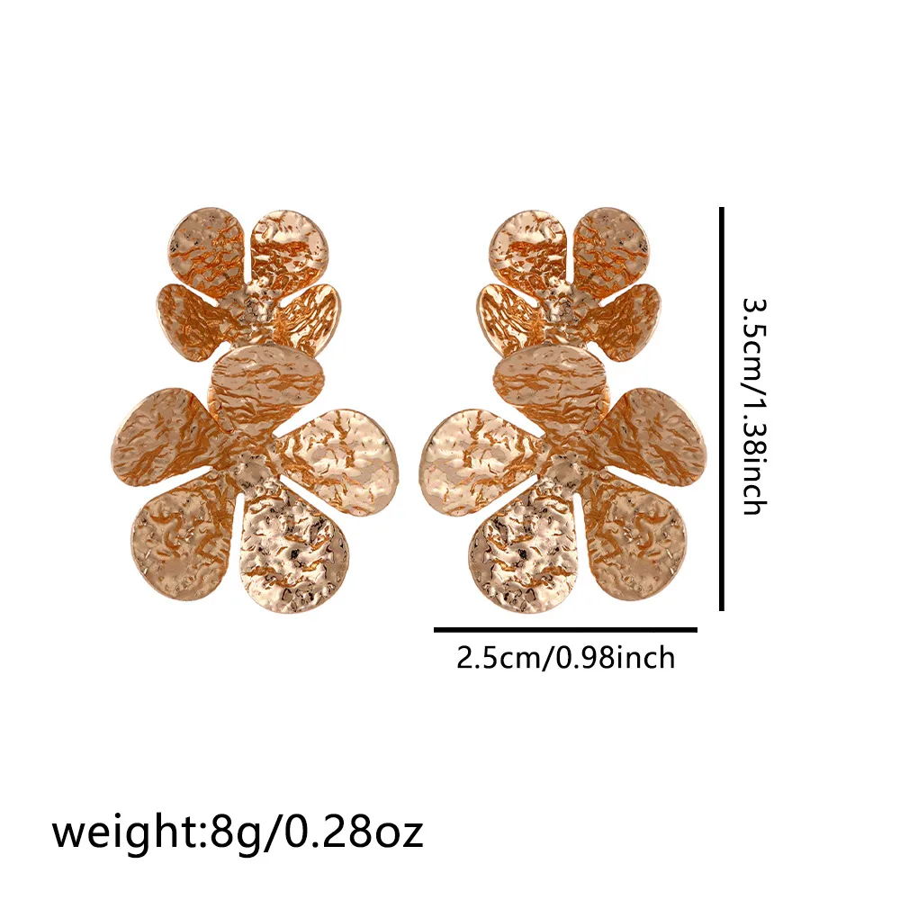 1 Pair Retro Classic Style Flower Plating Iron Ear Studs display picture 1