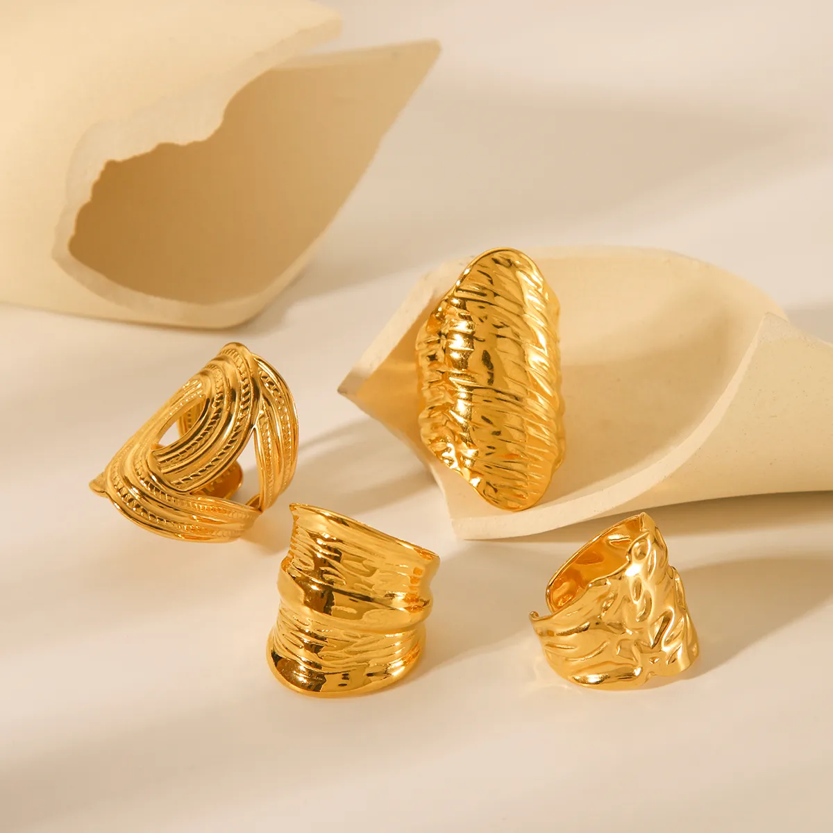 IG Style Casual Simple Style Geometric 304 Stainless Steel Titanium Steel 18K Gold Plated Women's Open Rings display picture 1
