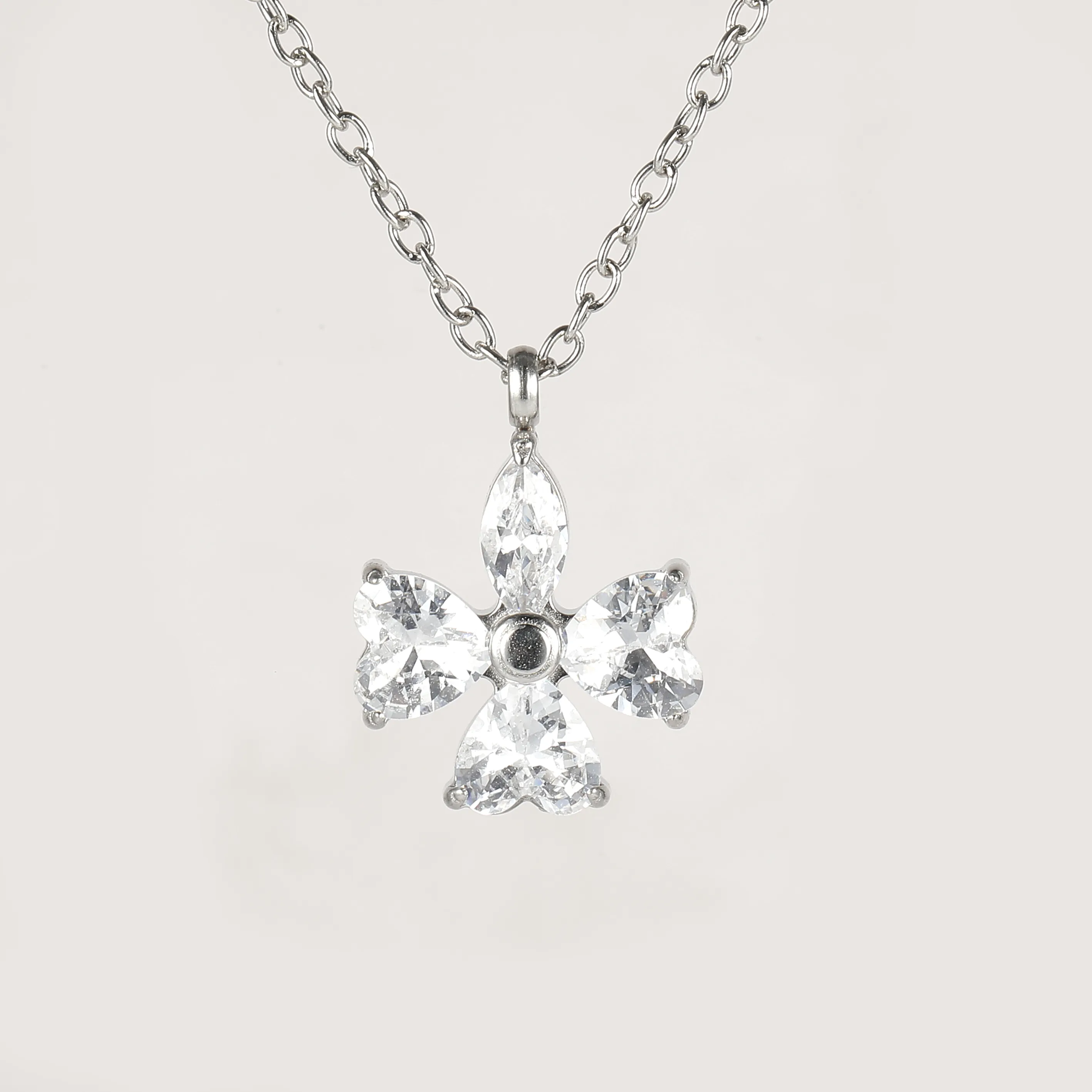 Simple Style Classic Style Geometric Letter Flower 304 Stainless Steel Women's Pendant Necklace display picture 48