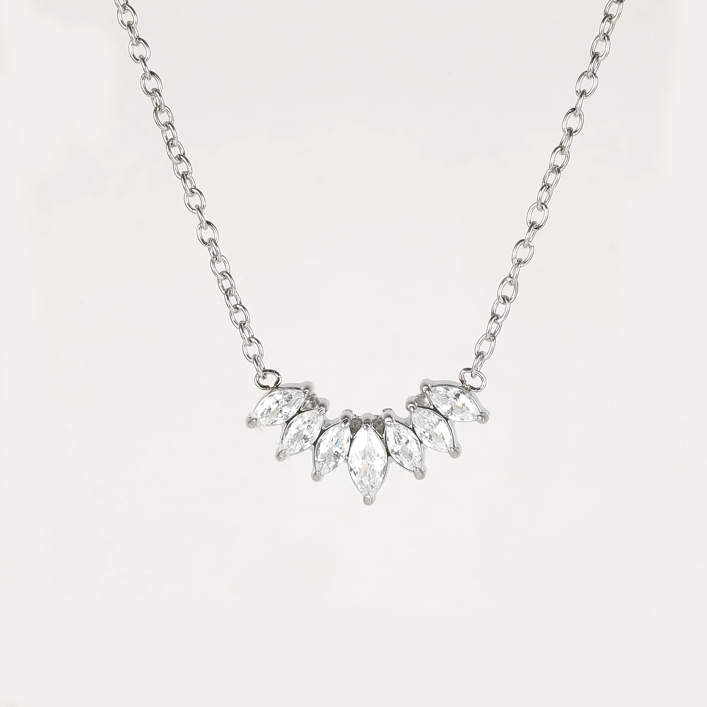 Simple Style Classic Style Geometric Letter Flower 304 Stainless Steel Women's Pendant Necklace display picture 71