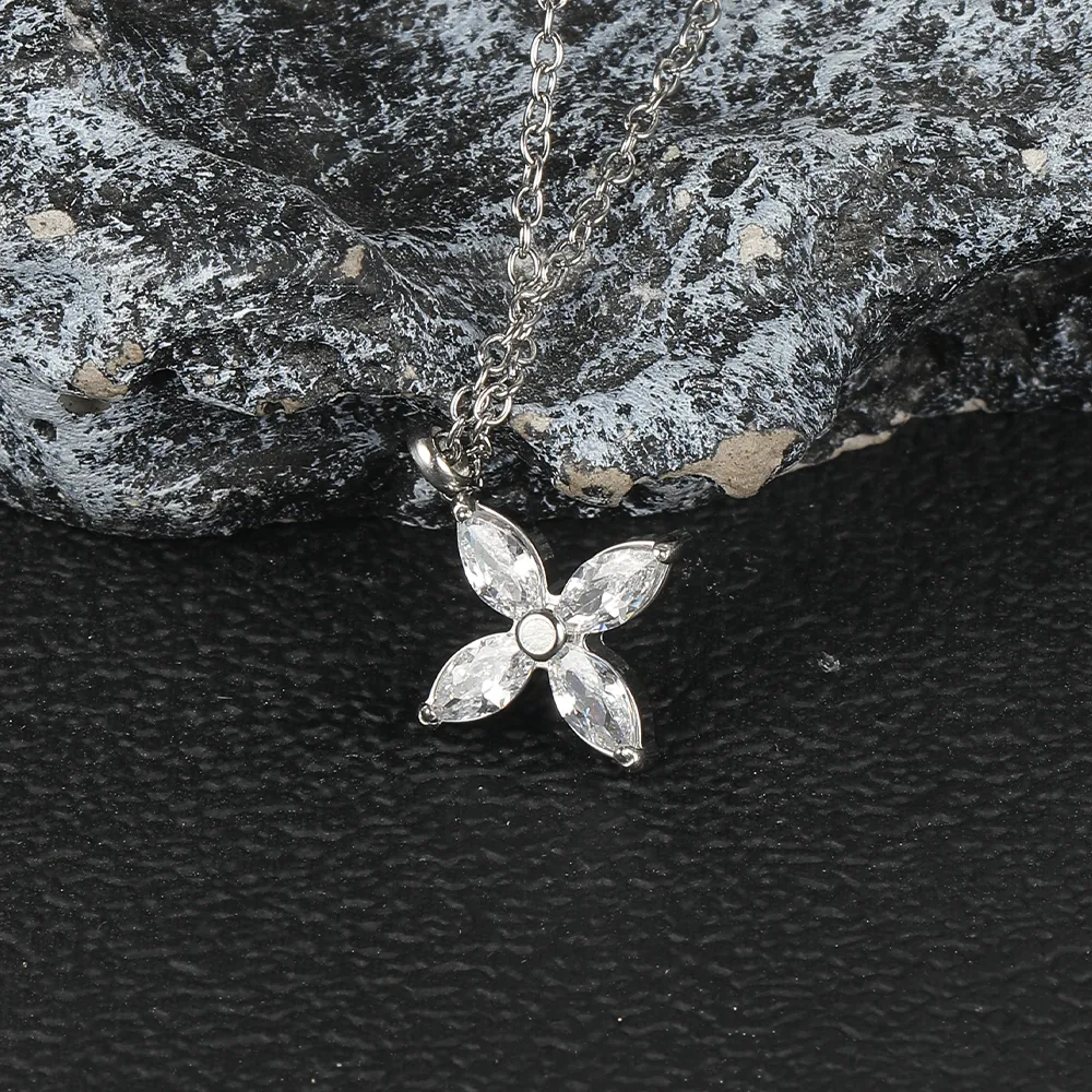 Simple Style Classic Style Geometric Letter Flower 304 Stainless Steel Women's Pendant Necklace display picture 118