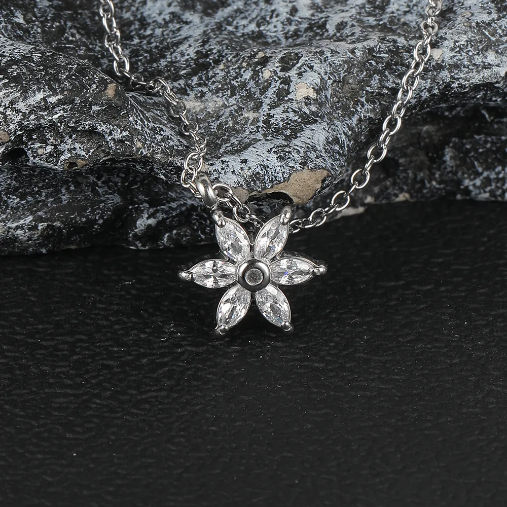 Simple Style Classic Style Geometric Letter Flower 304 Stainless Steel Women's Pendant Necklace display picture 139