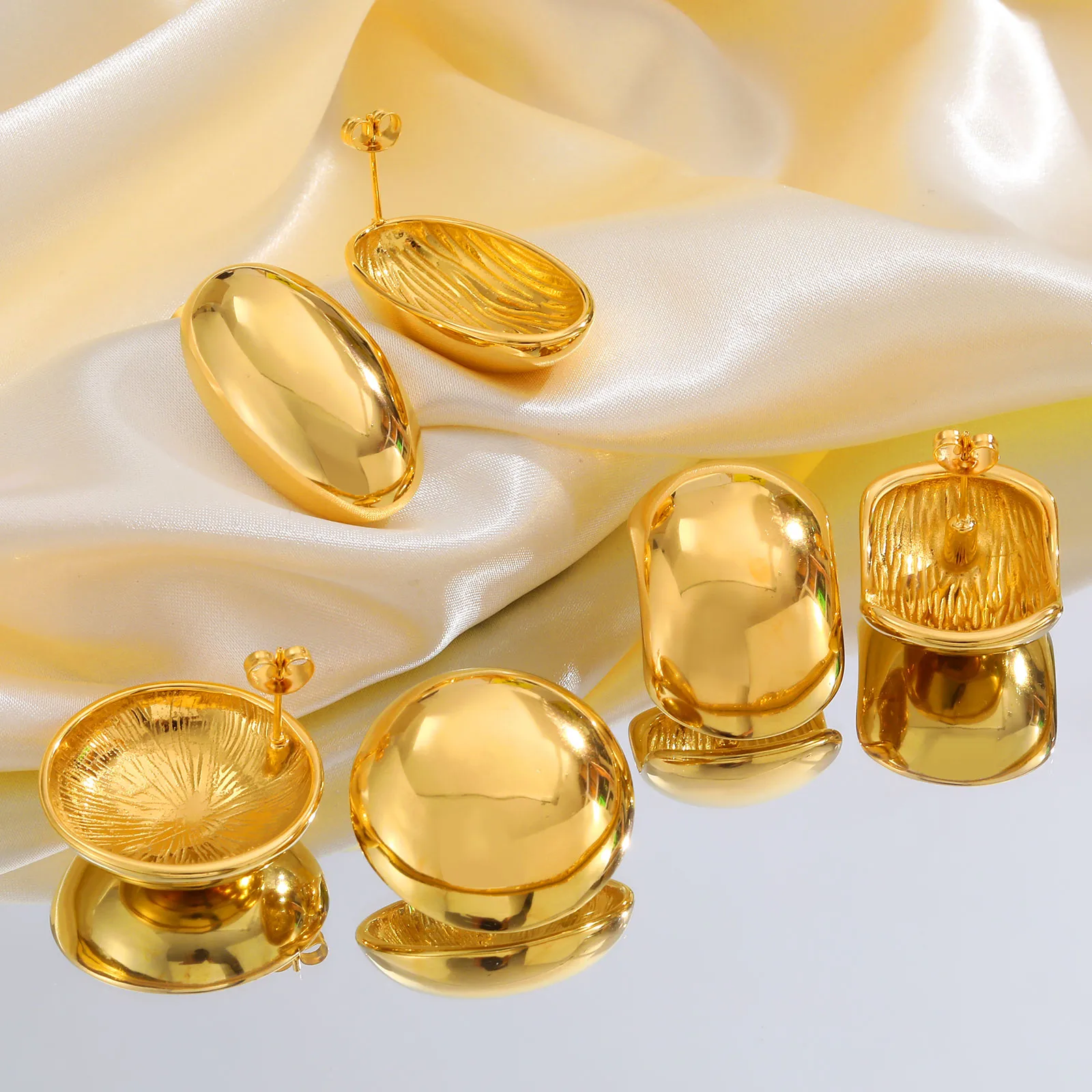 Simple Style Geometric Plating 304 Stainless Steel 18K Gold Plated Butterfly Backs Ear Studs display picture 6