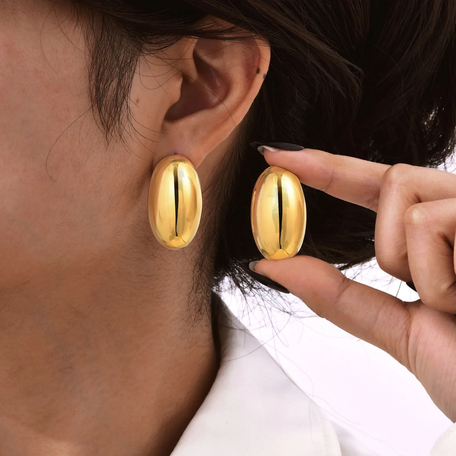 Simple Style Geometric Plating 304 Stainless Steel 18K Gold Plated Butterfly Backs Ear Studs display picture 1