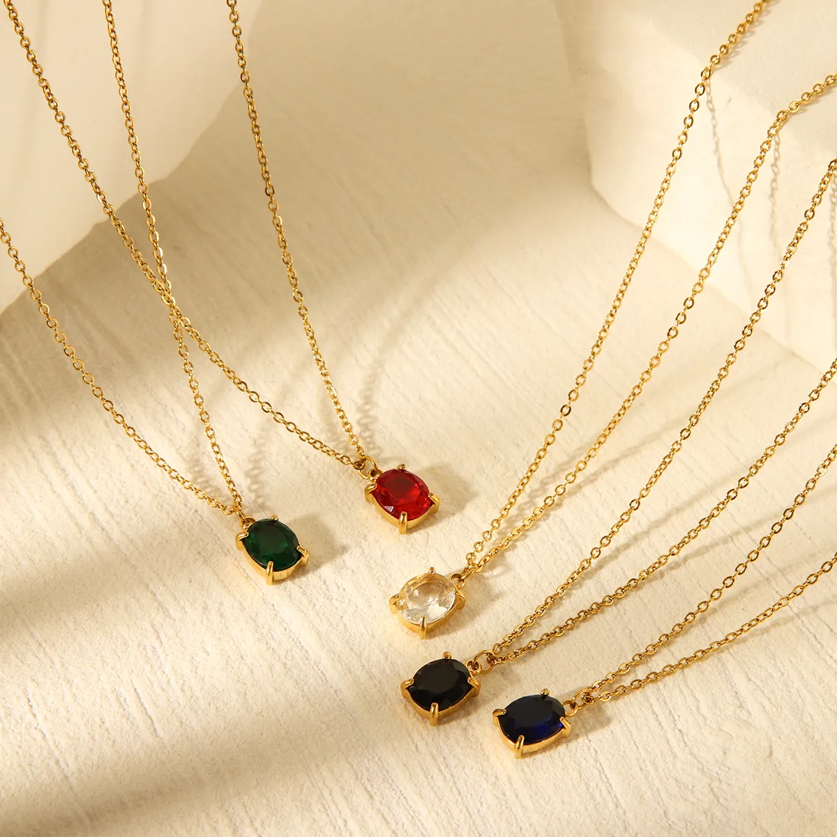 IG Style Simple Style Shiny Quadrilateral 304 Stainless Steel Titanium Steel Zircon 18K Gold Plated Women's Pendant Necklace display picture 2